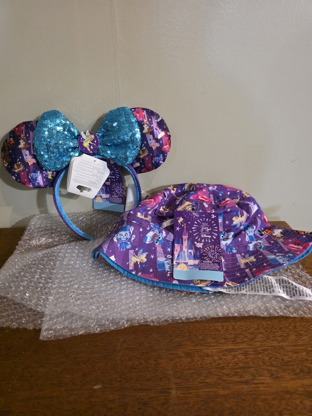 Disney Parks Joey Chou Minnie Mouse Ear Headband And Bucket Hat